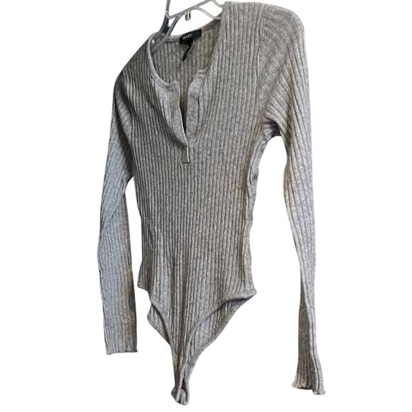 FOREVER 21 HIGH-RISE LONG SLEEVE RIBBED KNIT BODYSUIT, WOMENS, L, GREY, SNAPS - Picture 4 of 10